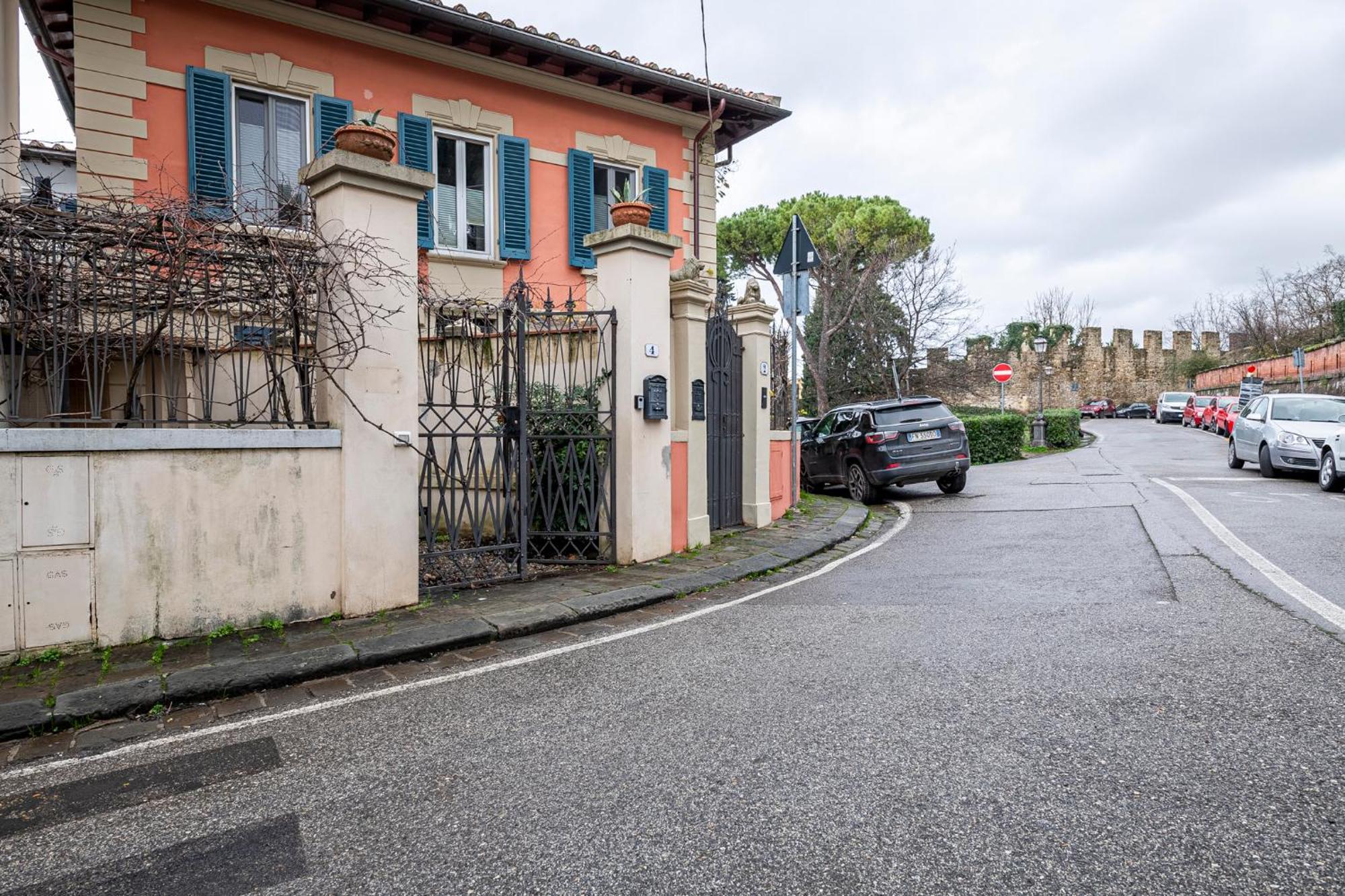 Suite In Pz. Michelangelo: Due Camere Con Due Bagni Florencja Zewnętrze zdjęcie